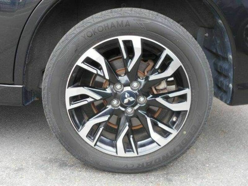OUTLANDER PHEV