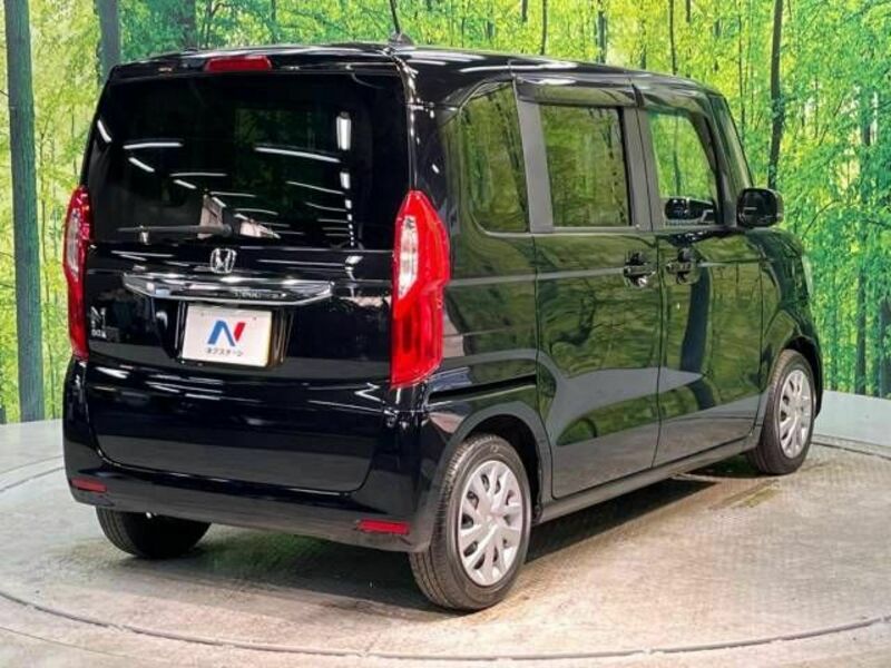 N BOX