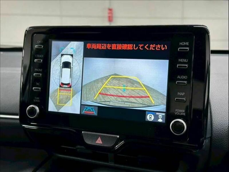 YARIS CROSS