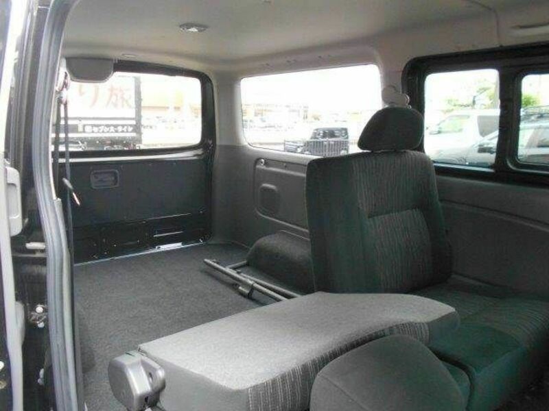 NV350 CARAVAN