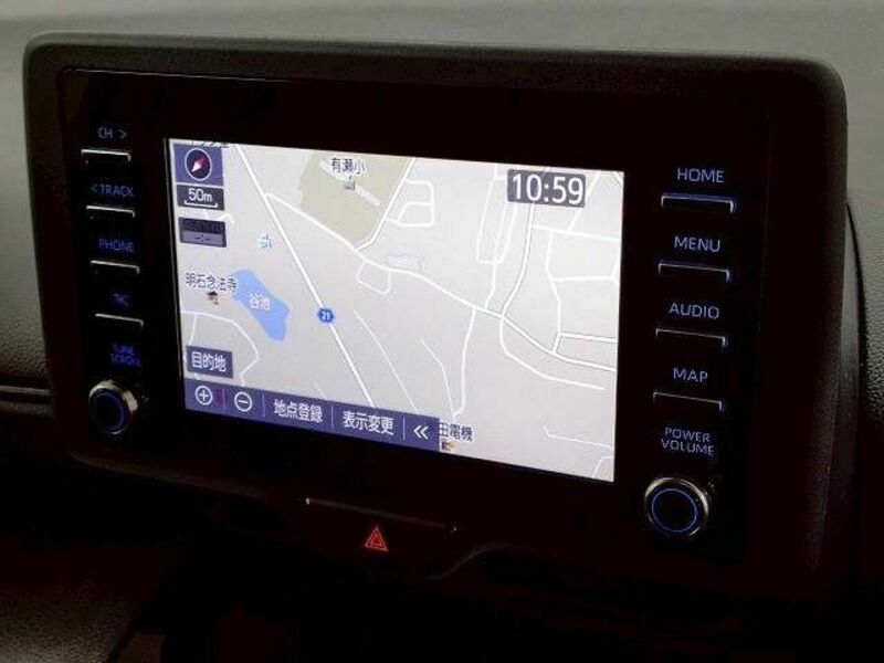 YARIS CROSS