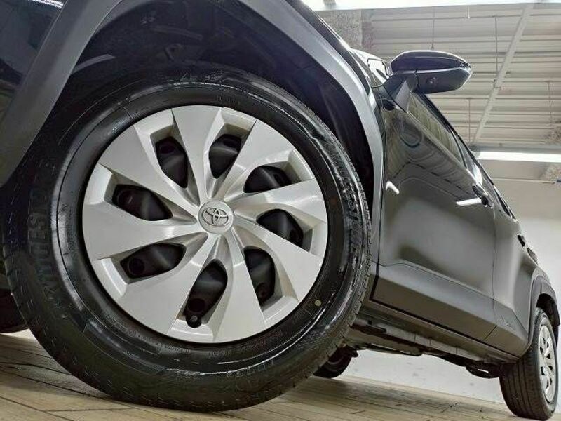 YARIS CROSS