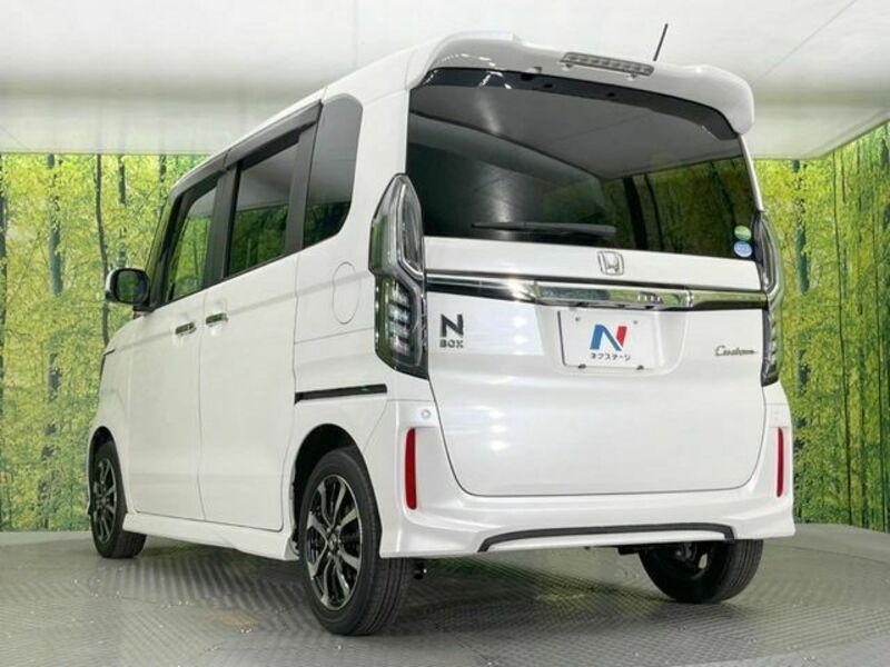 N BOX CUSTOM