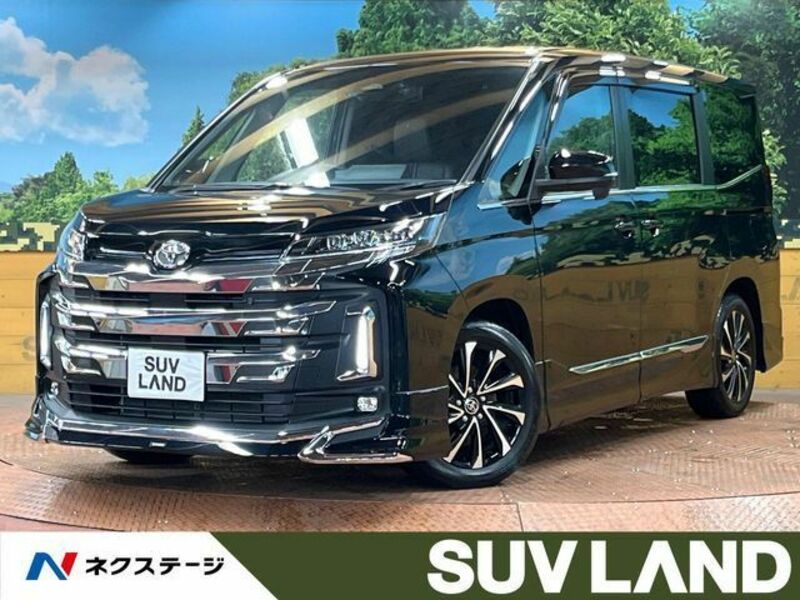 TOYOTA NOAH