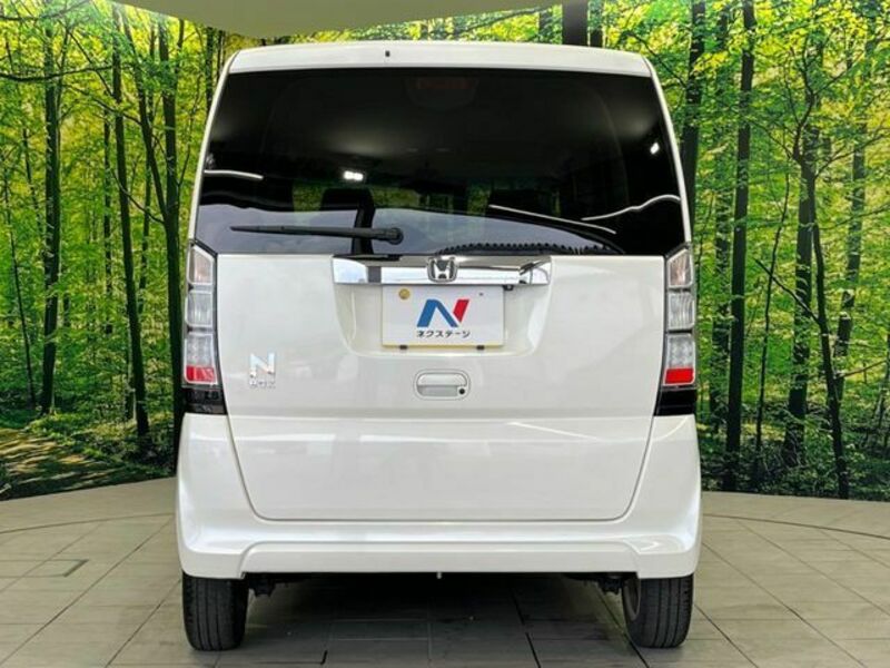 N BOX