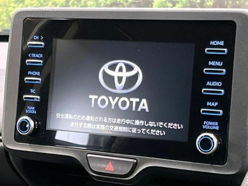 YARIS CROSS