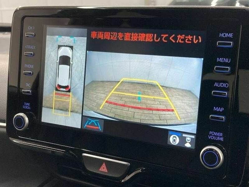 YARIS CROSS