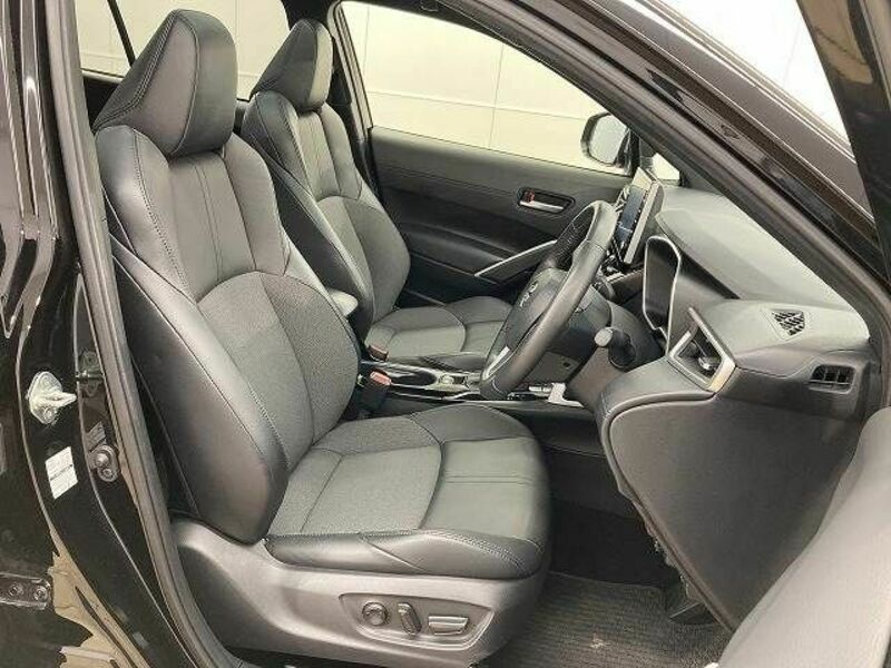 COROLLA CROSS