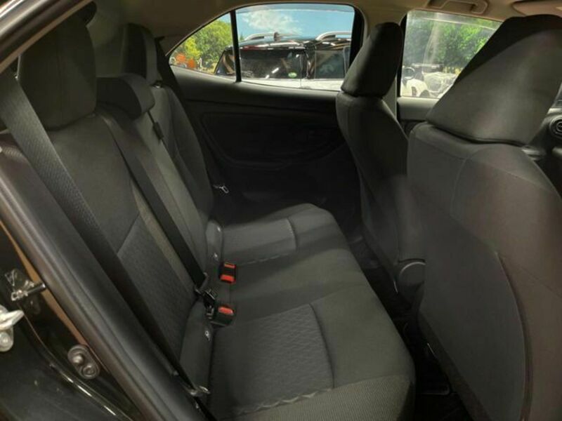 YARIS CROSS
