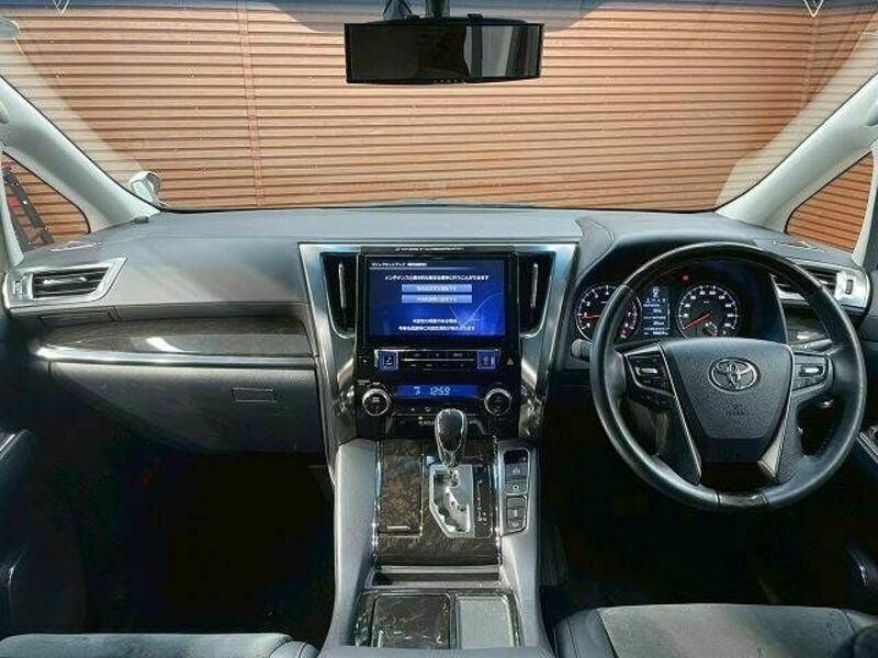 ALPHARD-1