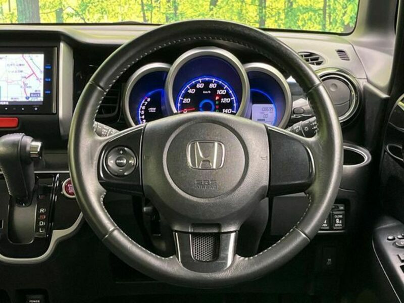 N BOX CUSTOM-10