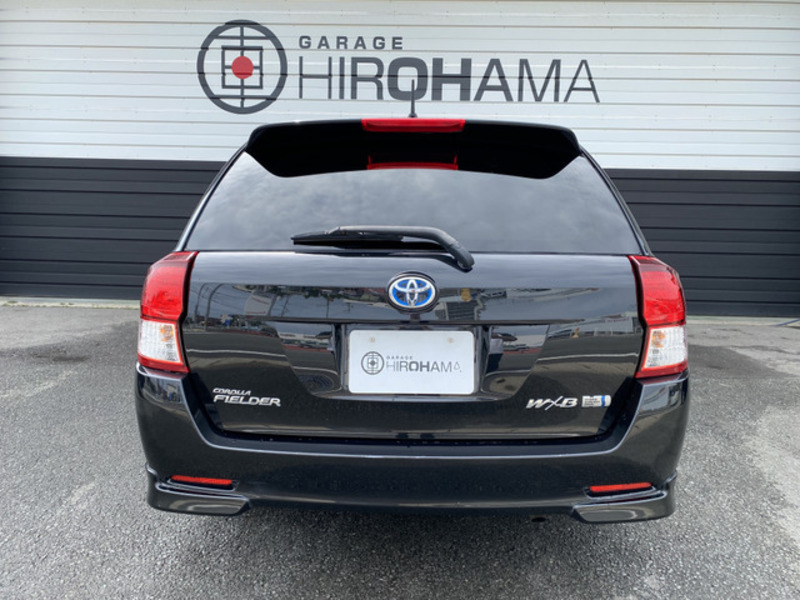 COROLLA FIELDER