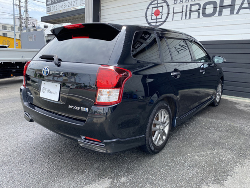 COROLLA FIELDER