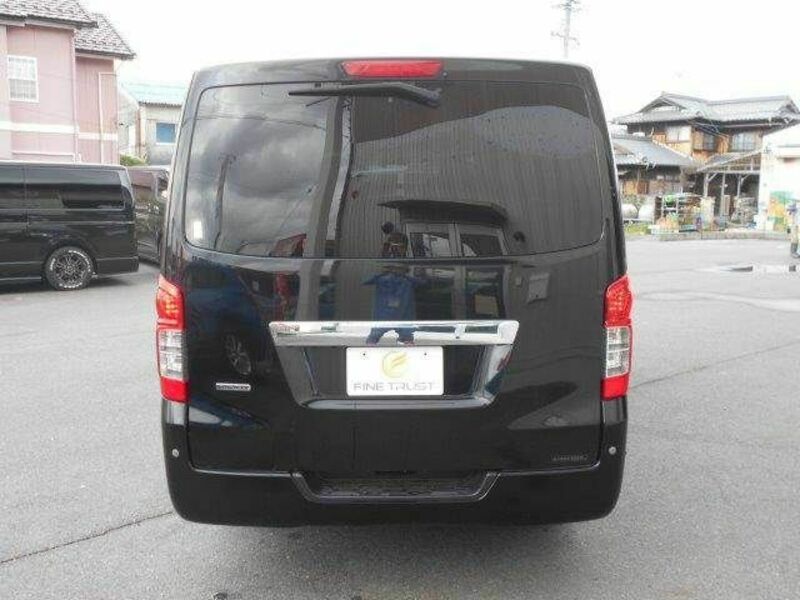 NV350 CARAVAN