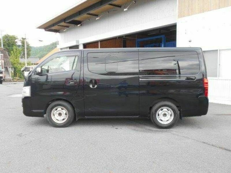 NV350 CARAVAN