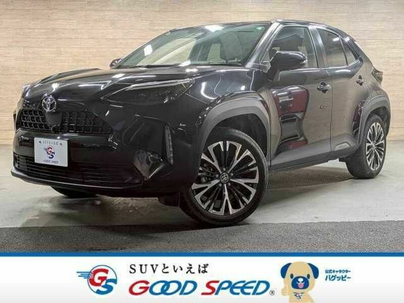 YARIS CROSS