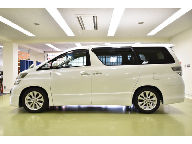 VELLFIRE