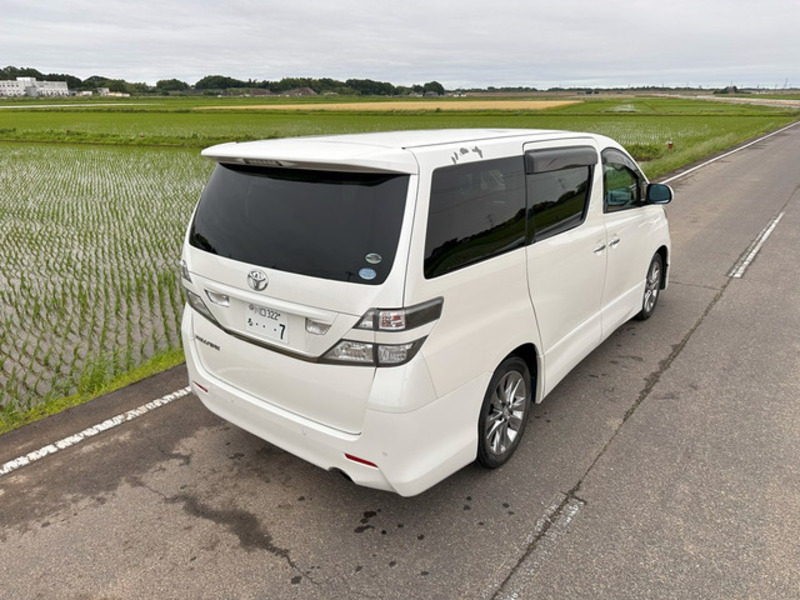 VELLFIRE