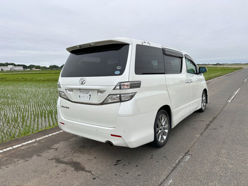 VELLFIRE