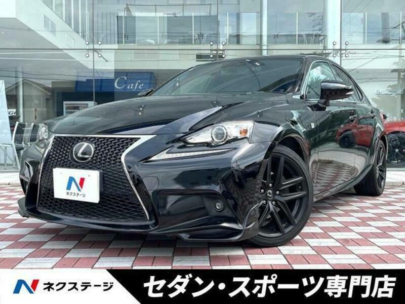 LEXUS IS