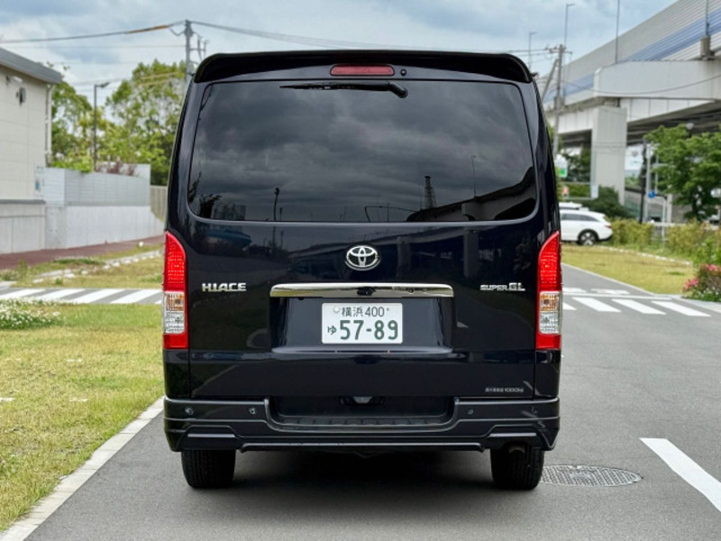HIACE VAN