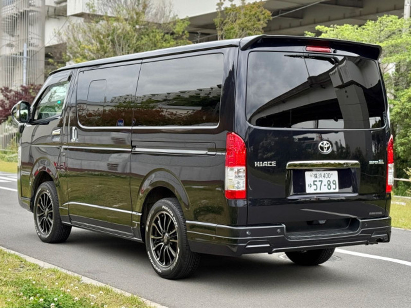 HIACE VAN