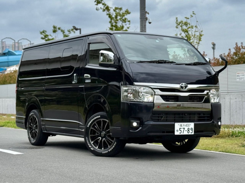 HIACE VAN