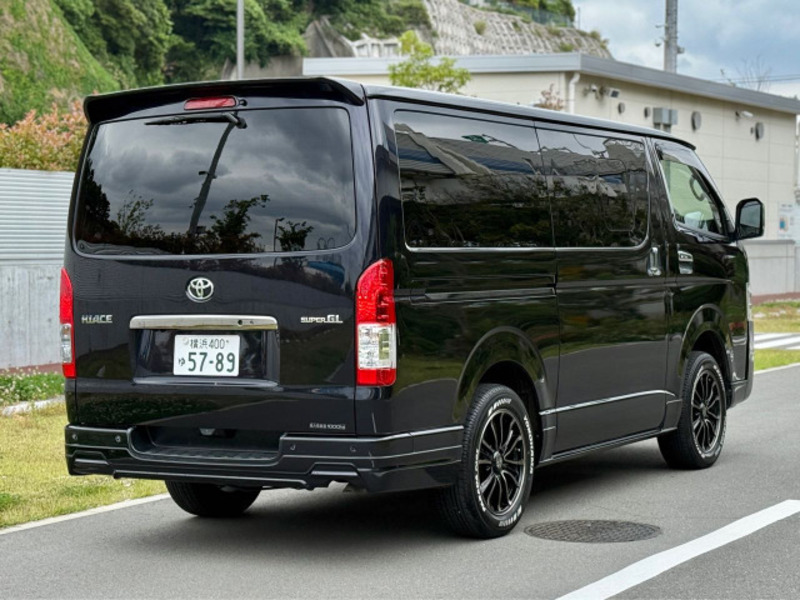HIACE VAN