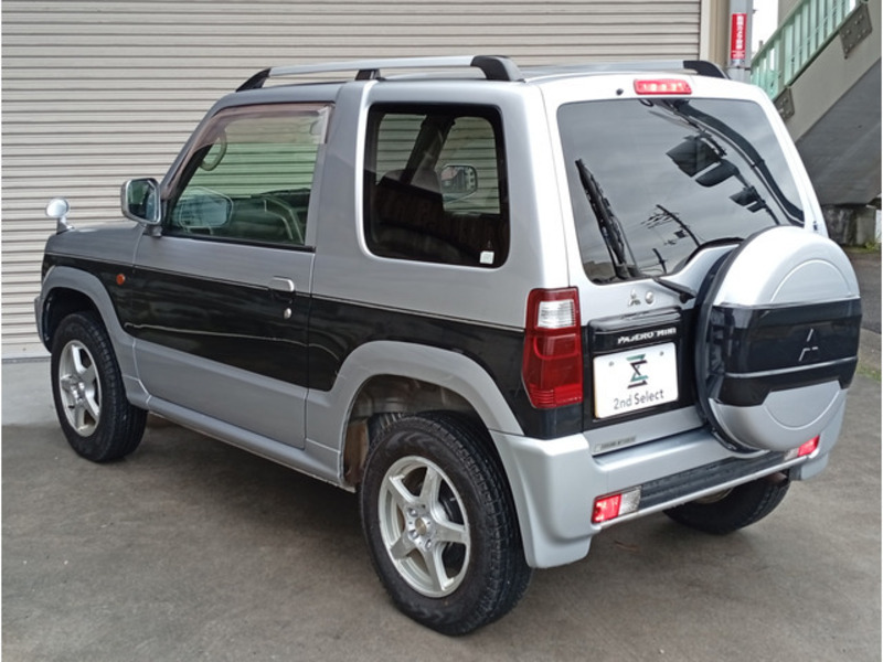 PAJERO MINI