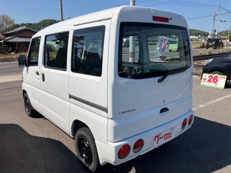 MINICAB VAN