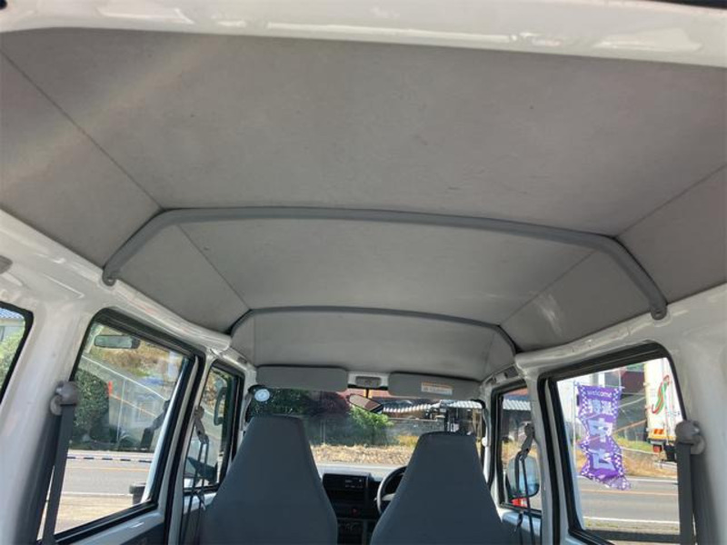 MINICAB VAN