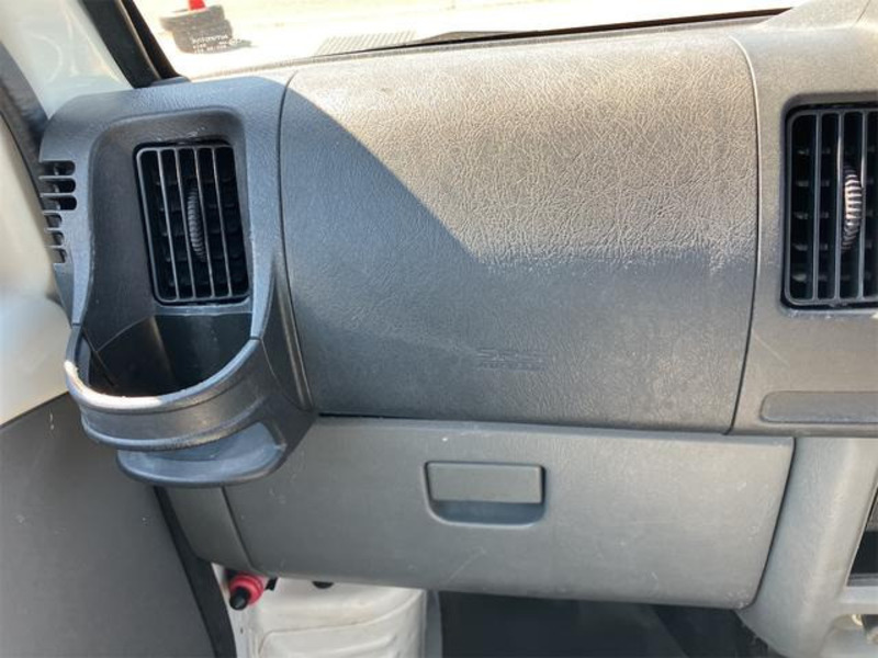 MINICAB VAN