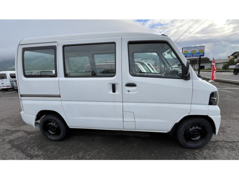 MINICAB VAN