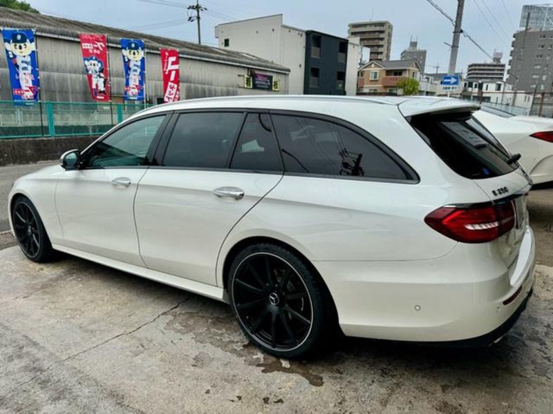 E-CLASS