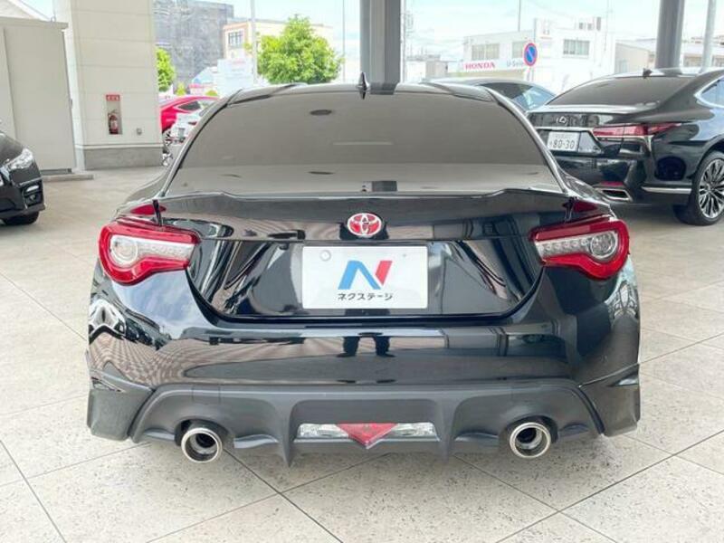 86