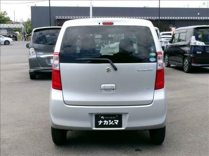 WAGON R
