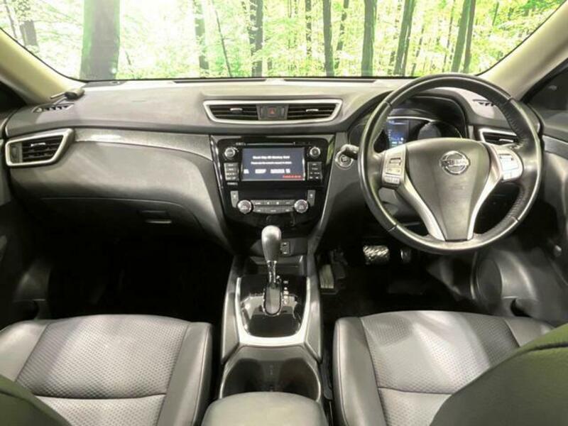 X-TRAIL