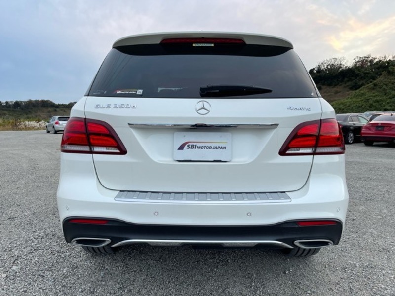 GLE CLASS