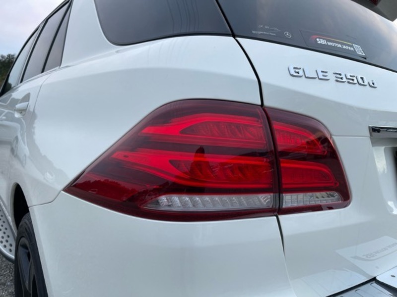GLE CLASS