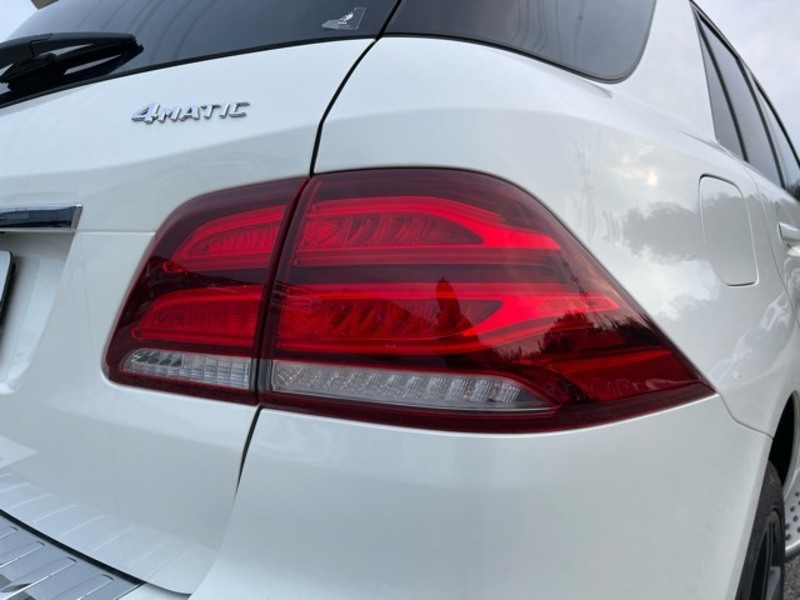 GLE CLASS