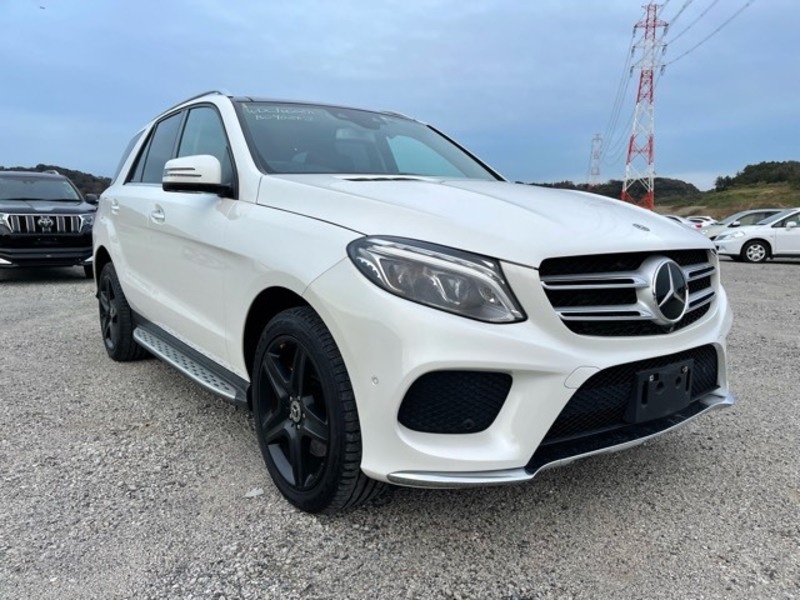 GLE CLASS