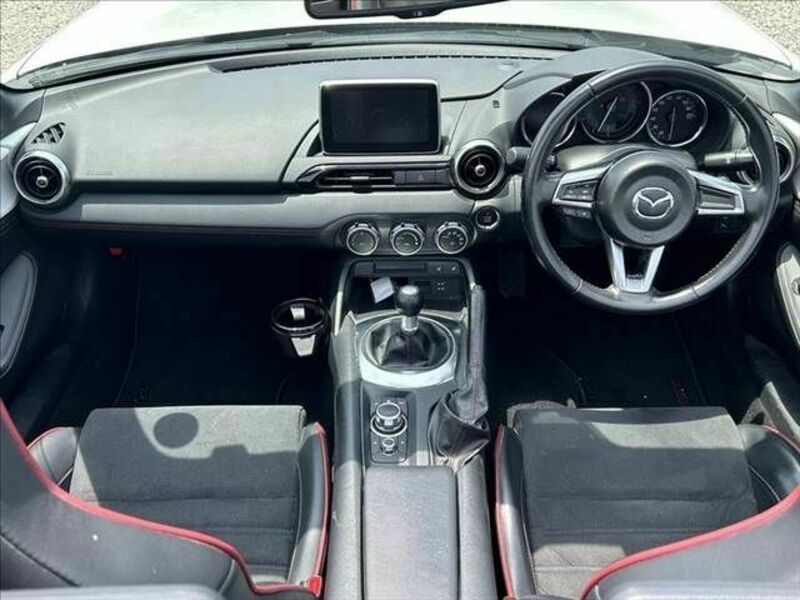 ROADSTER