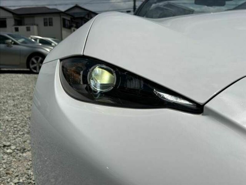 ROADSTER
