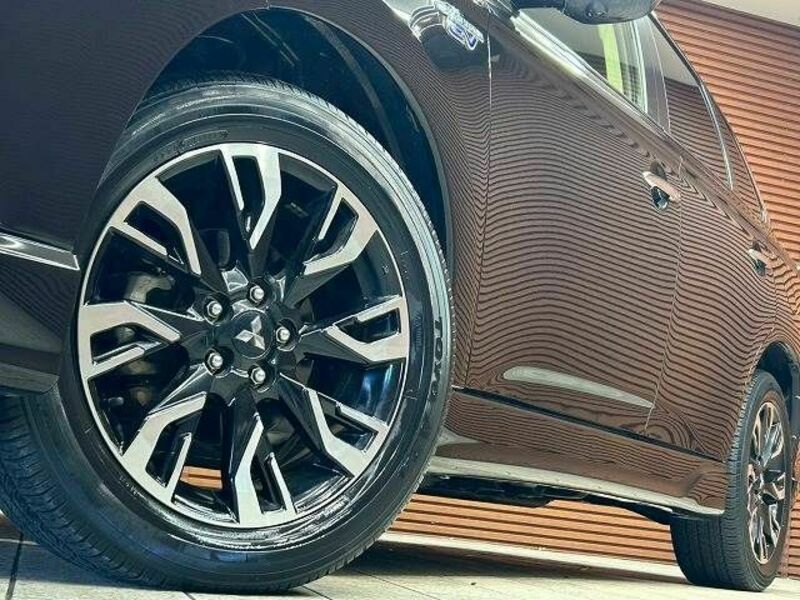 OUTLANDER PHEV