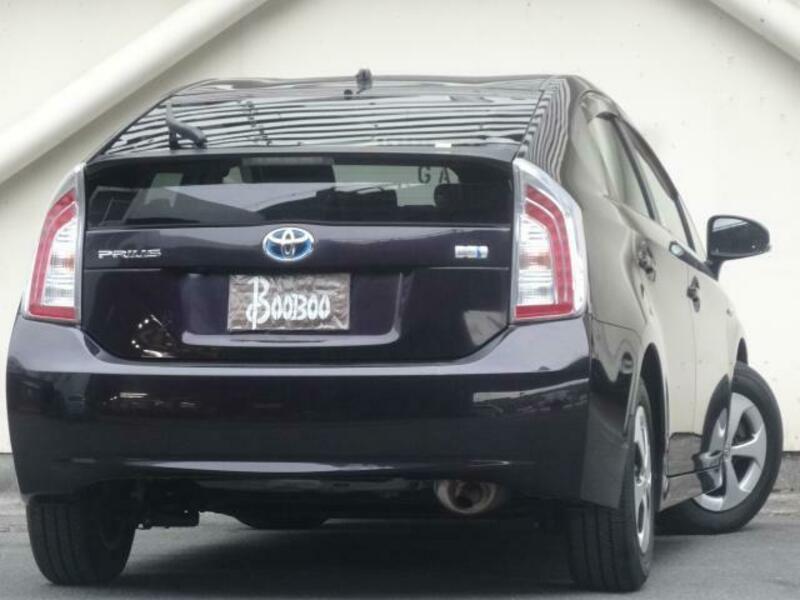 PRIUS-1