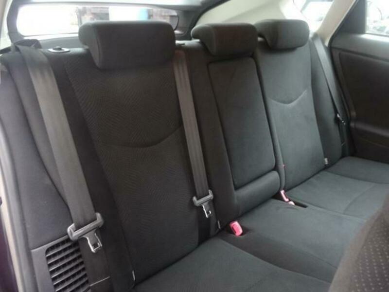 PRIUS-10