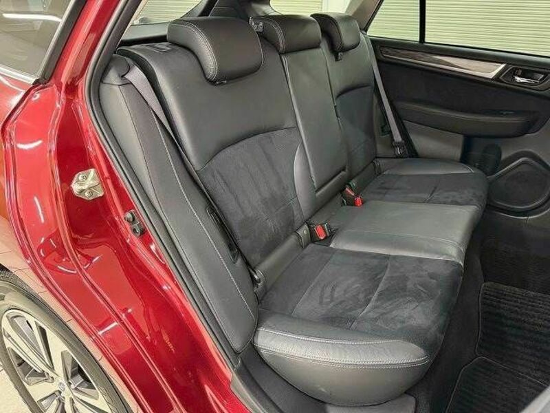 LEGACY OUTBACK