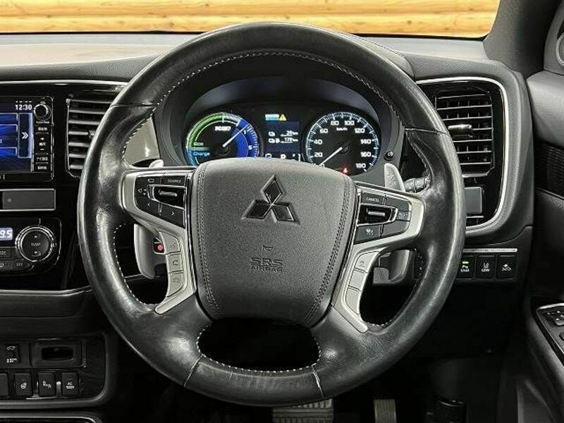 OUTLANDER PHEV
