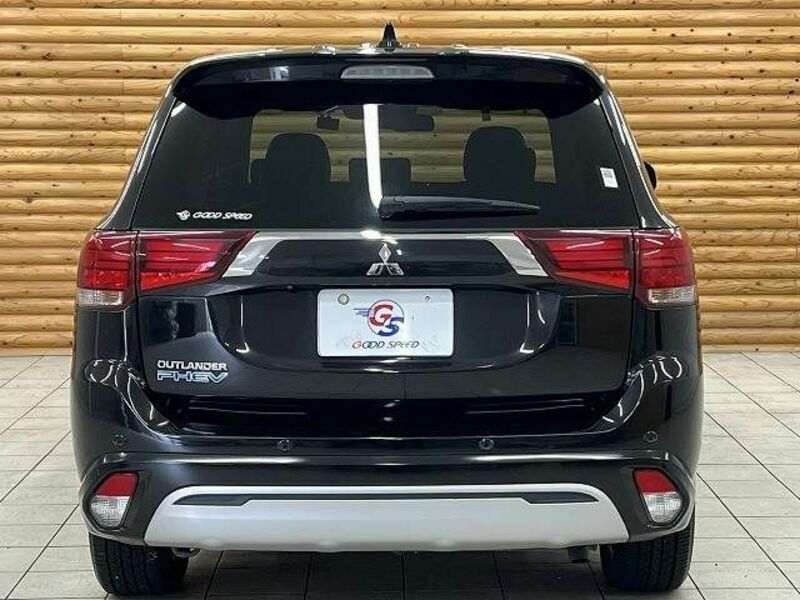 OUTLANDER PHEV