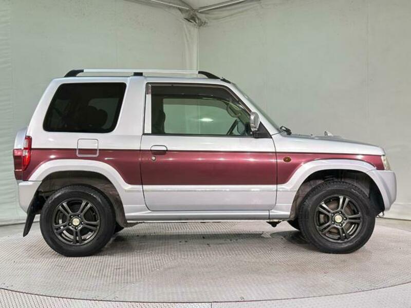 PAJERO MINI